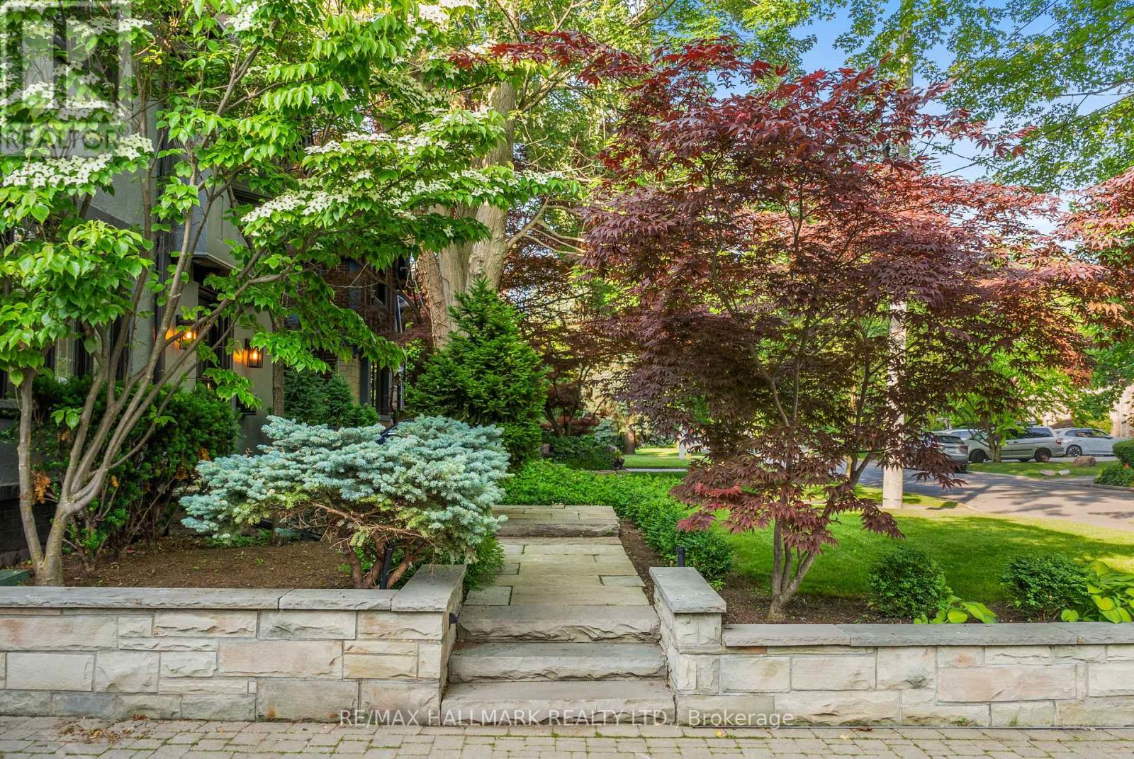 16 ELDERWOOD DRIVE