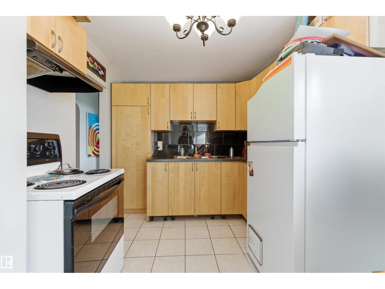 12758 117 ST NW
