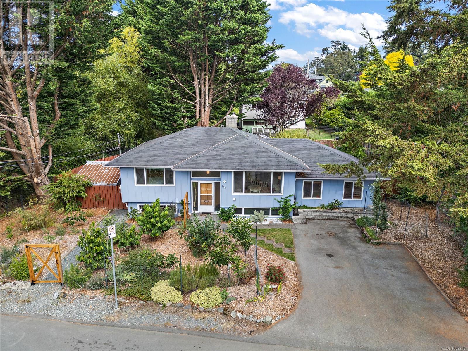 850 Brett Ave