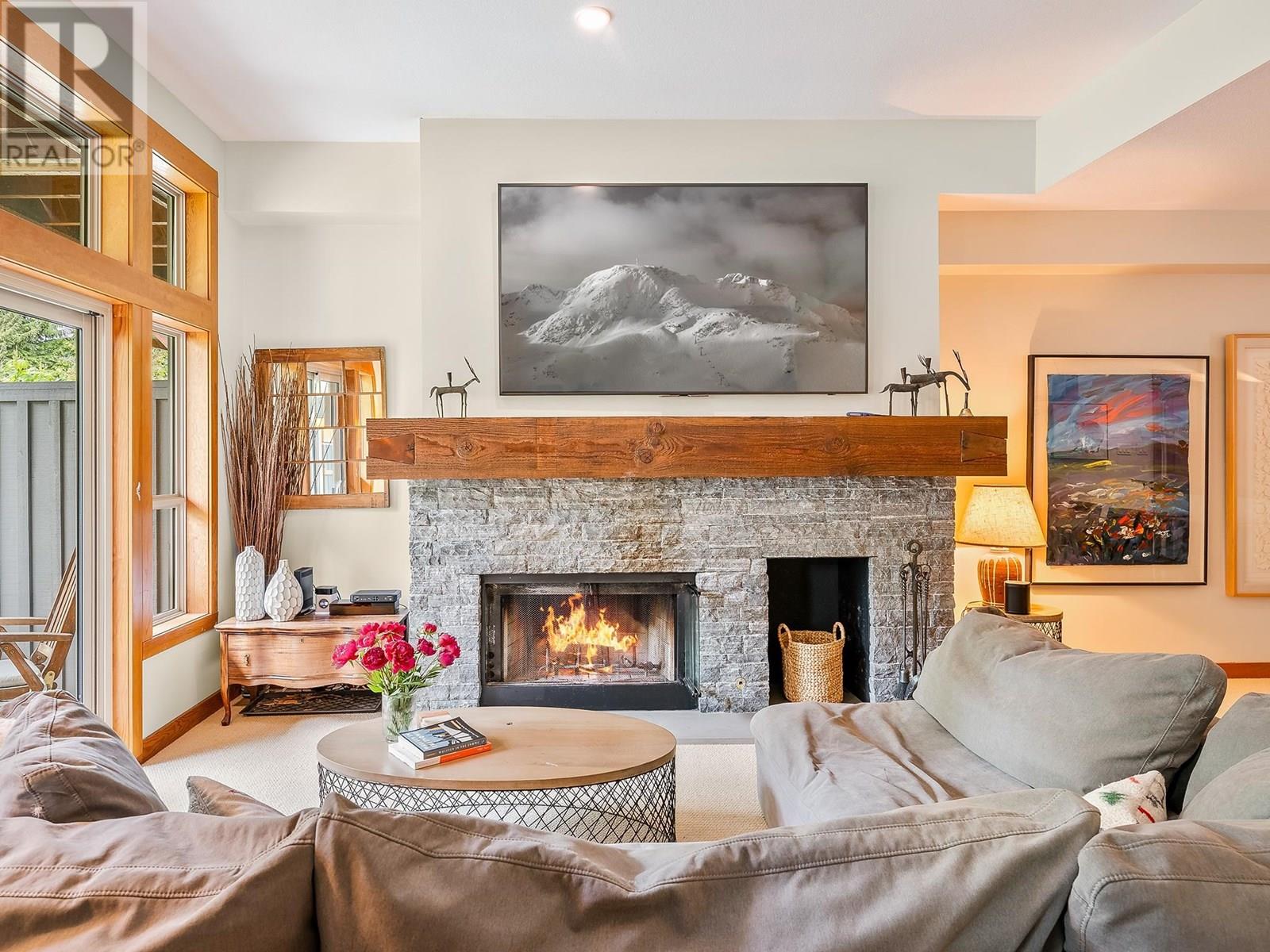 6 4668 BLACKCOMB WAY