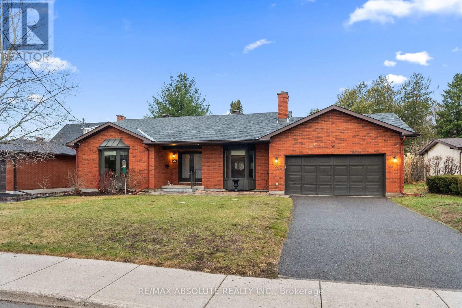 284 HARRINGTON STREET