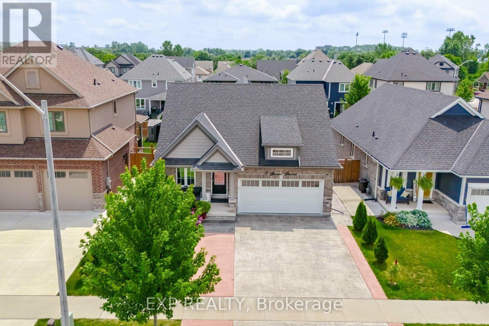5 SECORD STREET
