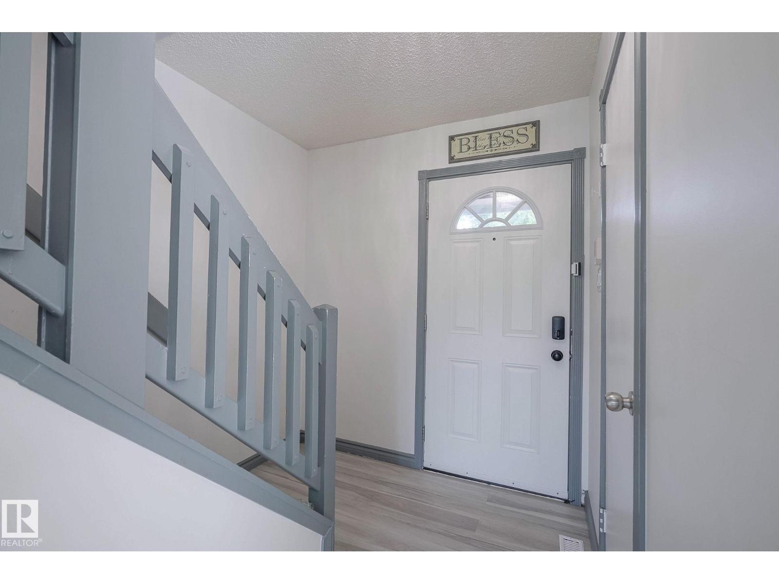 894 MILLBOURNE RD E NW