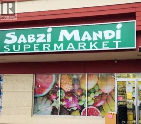 A 2885 CLIFFE Ave Courtenay BC V9N2L8