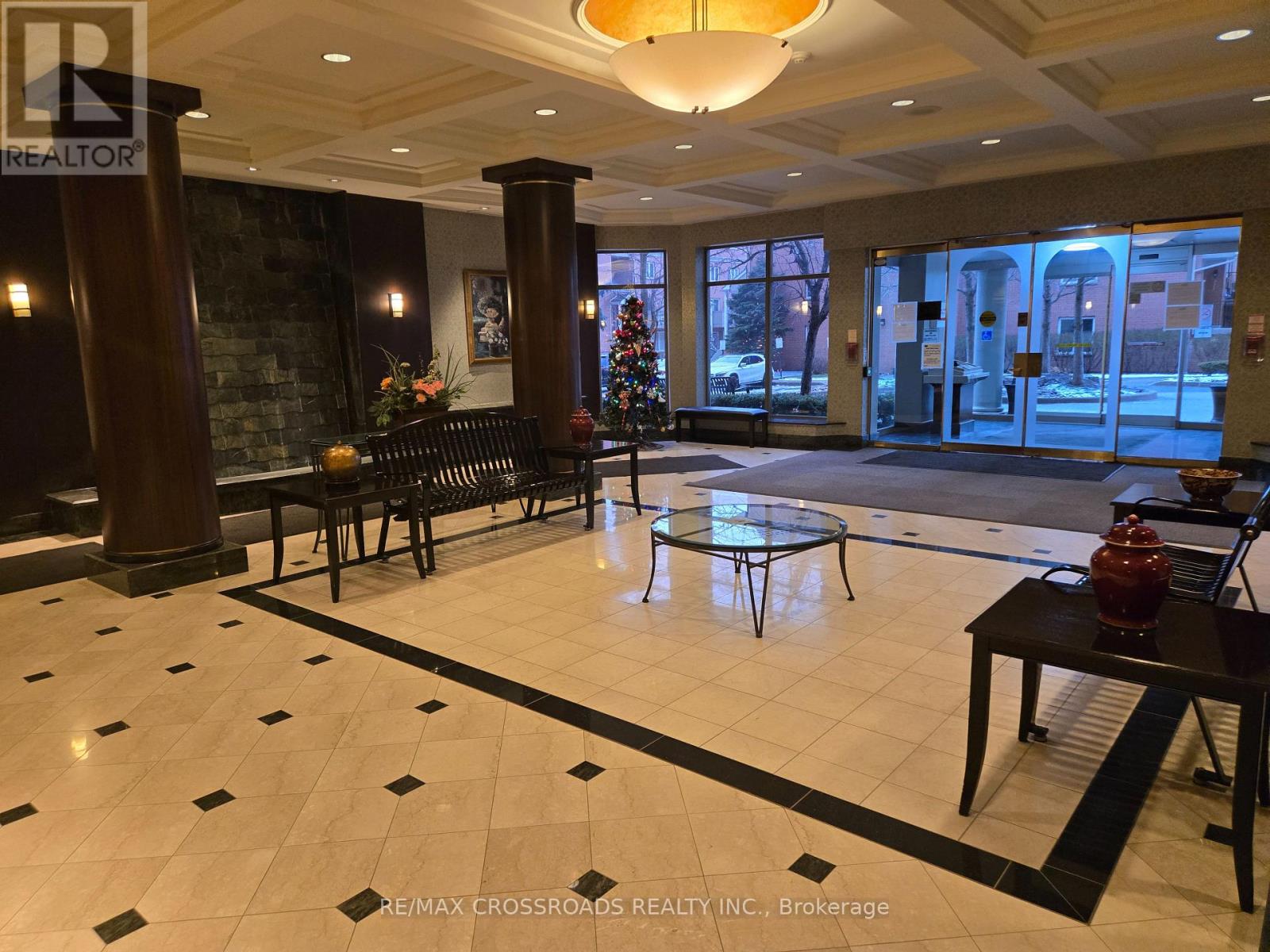 609 - 1883 MCNICOLL AVENUE