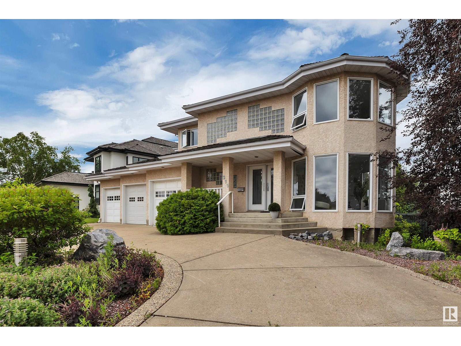 311 FERRIS WY NW