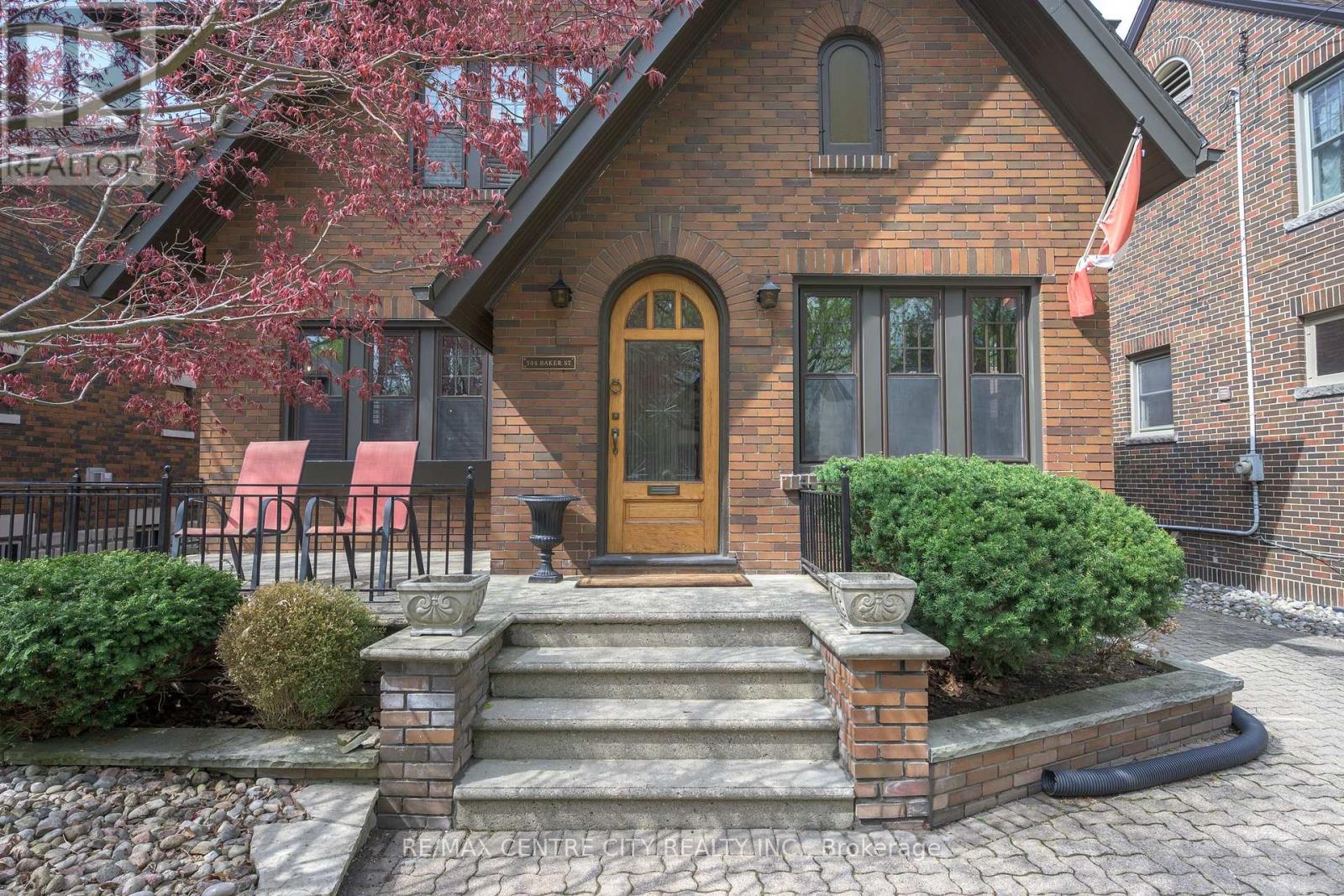 504 BAKER STREET