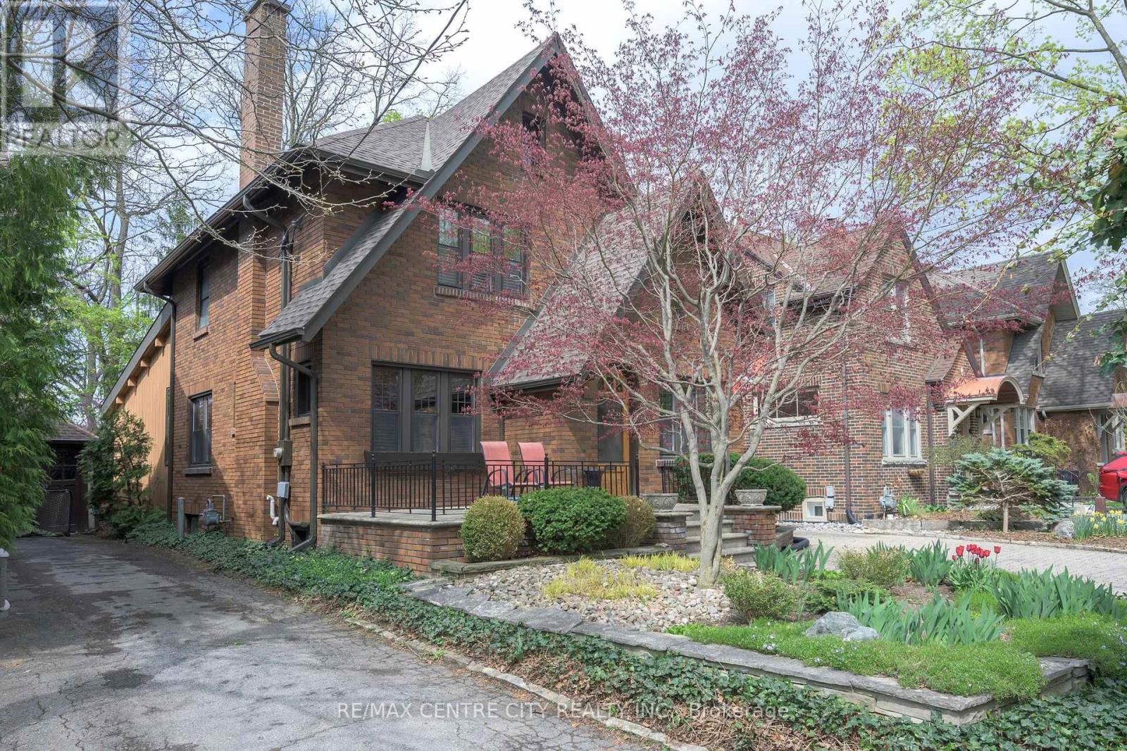 504 BAKER STREET