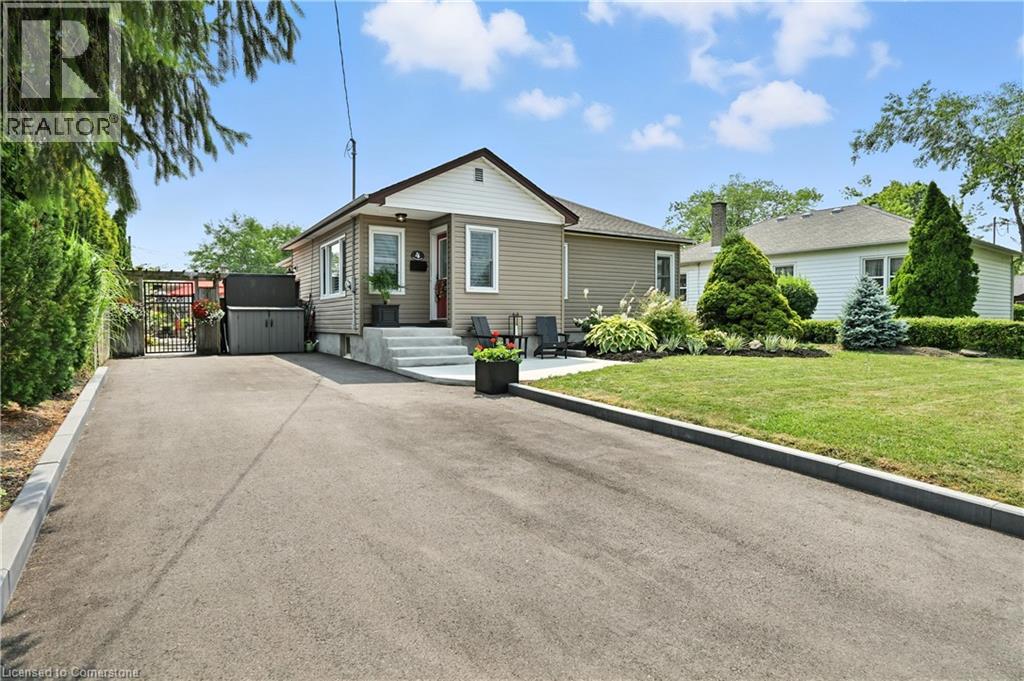 4 GLENVIEW Avenue