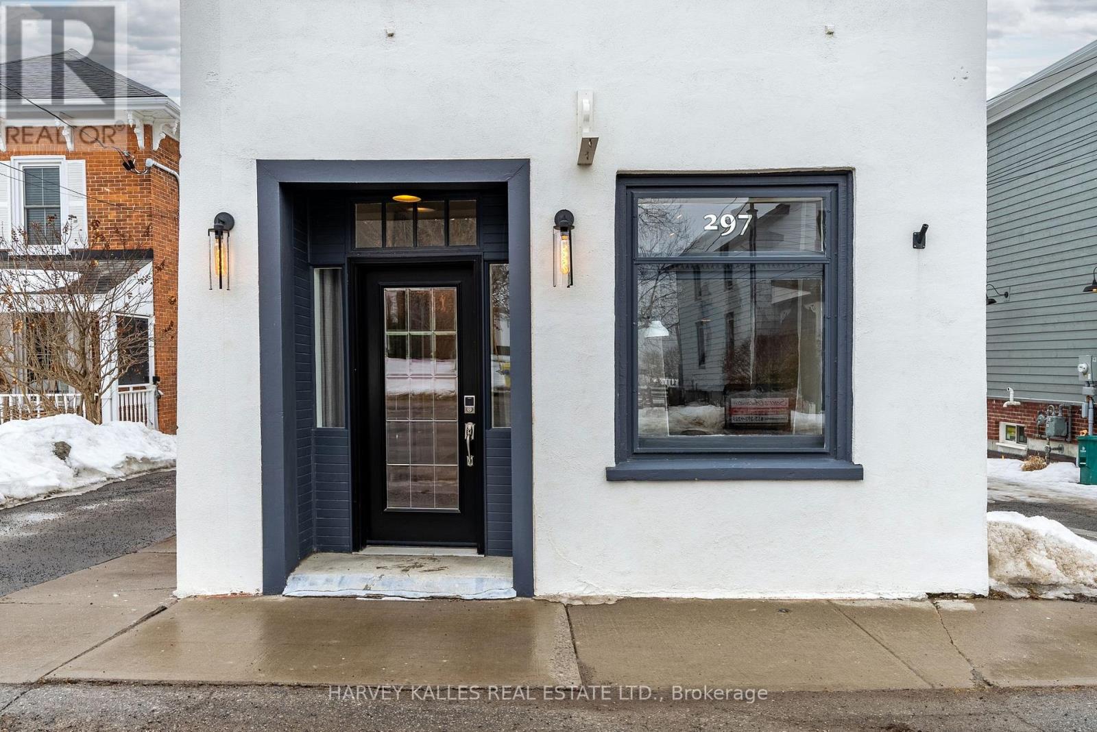 297 MAIN STREET