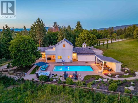 2376 Saucier Road Kelowna BC V1W4B8