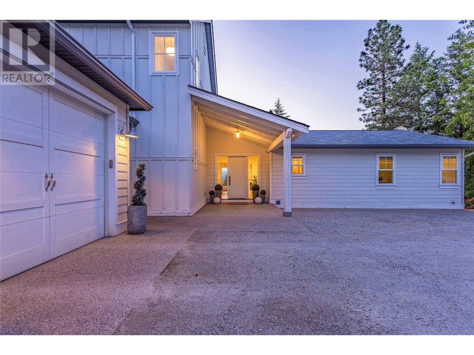 2376 Saucier Road