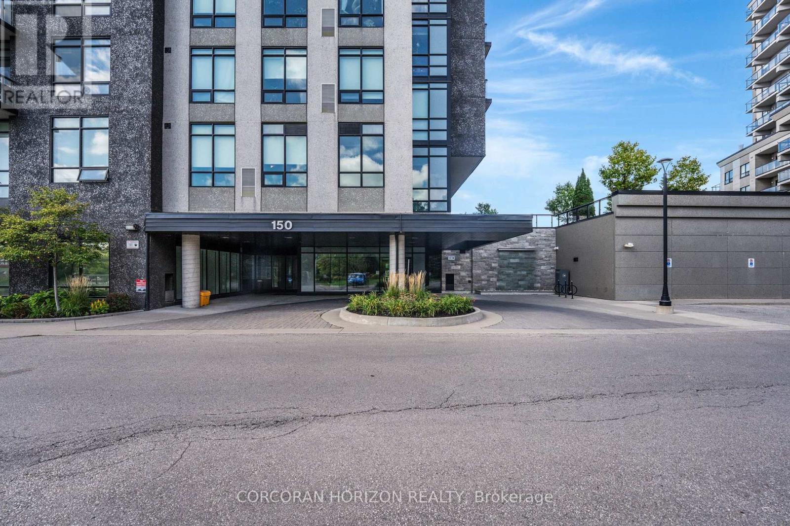 904 - 150 WATER STREET