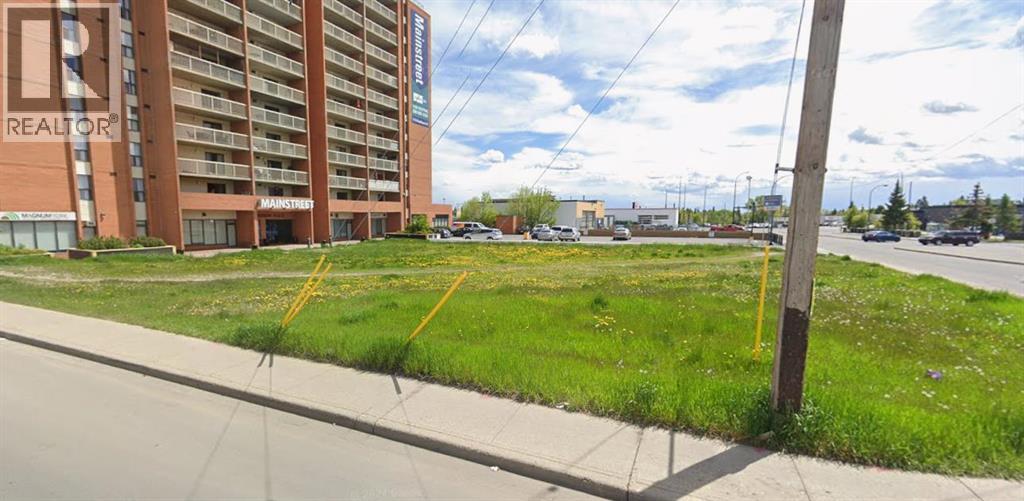 1702 Radisson Drive SE