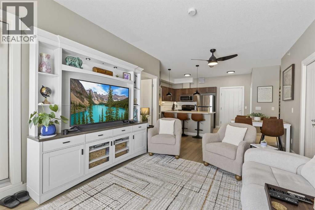 2422, 604 East Lake Boulevard NE