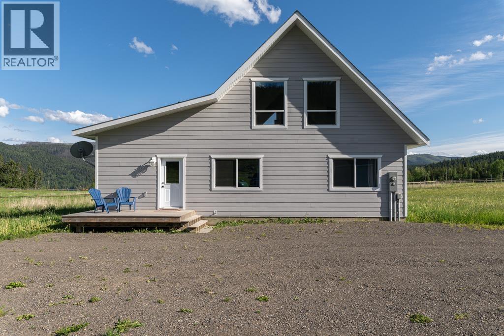 3963 CANIMVIEW DRIVE