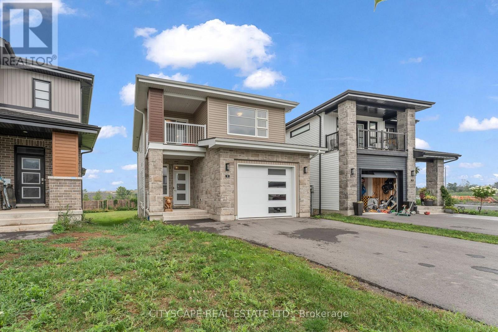 3 ERIE COURT