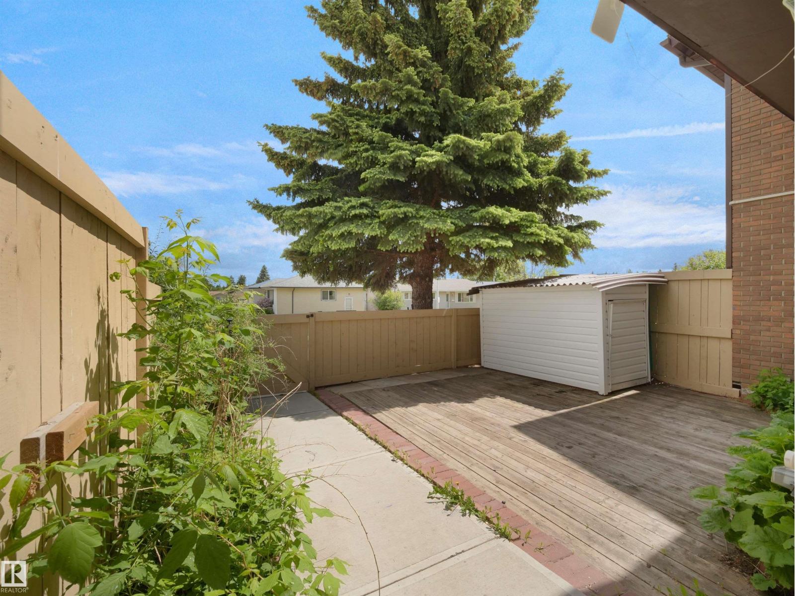 #4 14110 80 ST NW