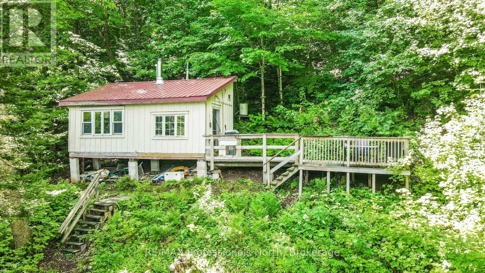 LOT 104 PRECIPICE ROAD