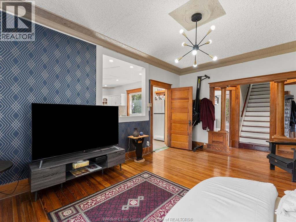 24397 JEANNETTES CREEK ROAD