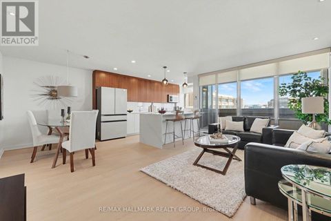 PH2 - 530 LAURIER AVENUE W Ottawa ON K1R7T1