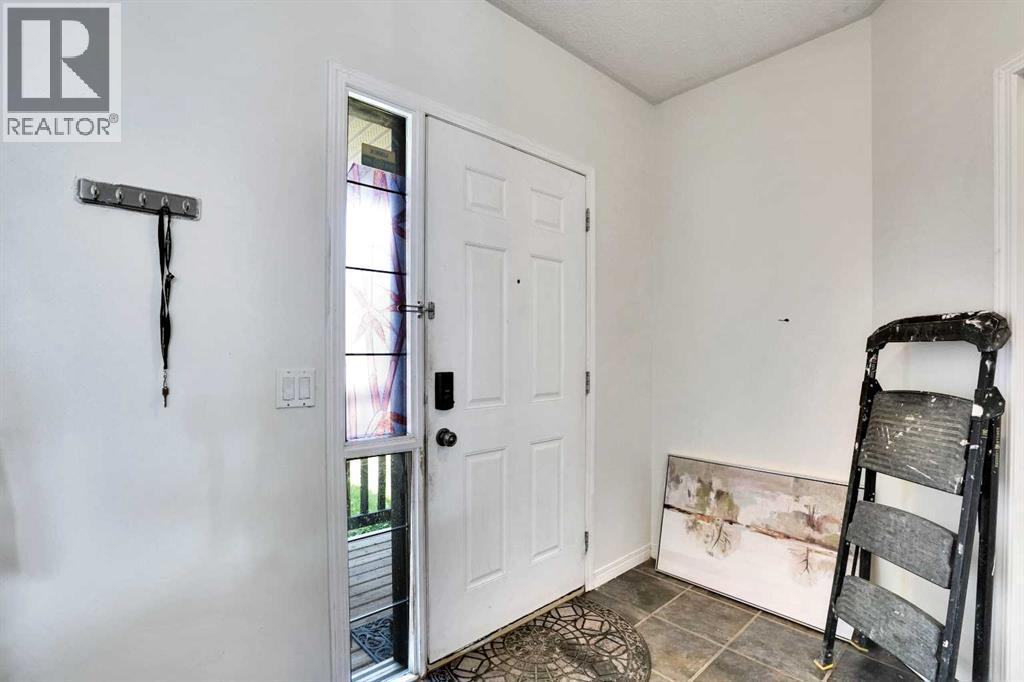 531 Stonegate Road NW