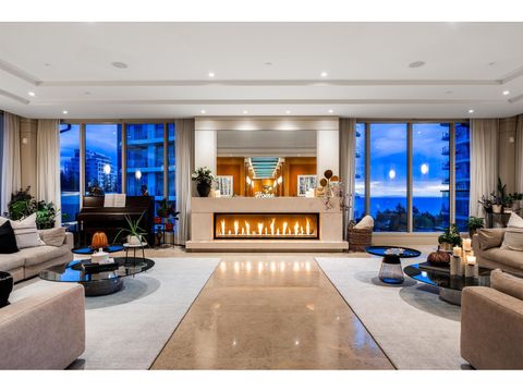 PH801 1551 FOSTER STREET White Rock BC V4B5M1