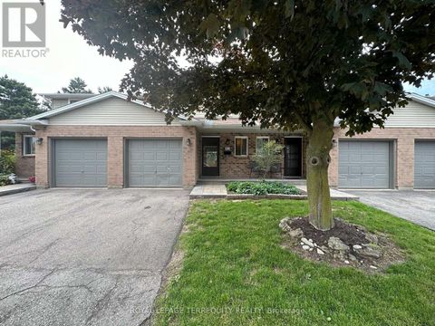23 - 4417 CONSIGLIA COURT Lincoln (Beamsville) ON L0R1B5