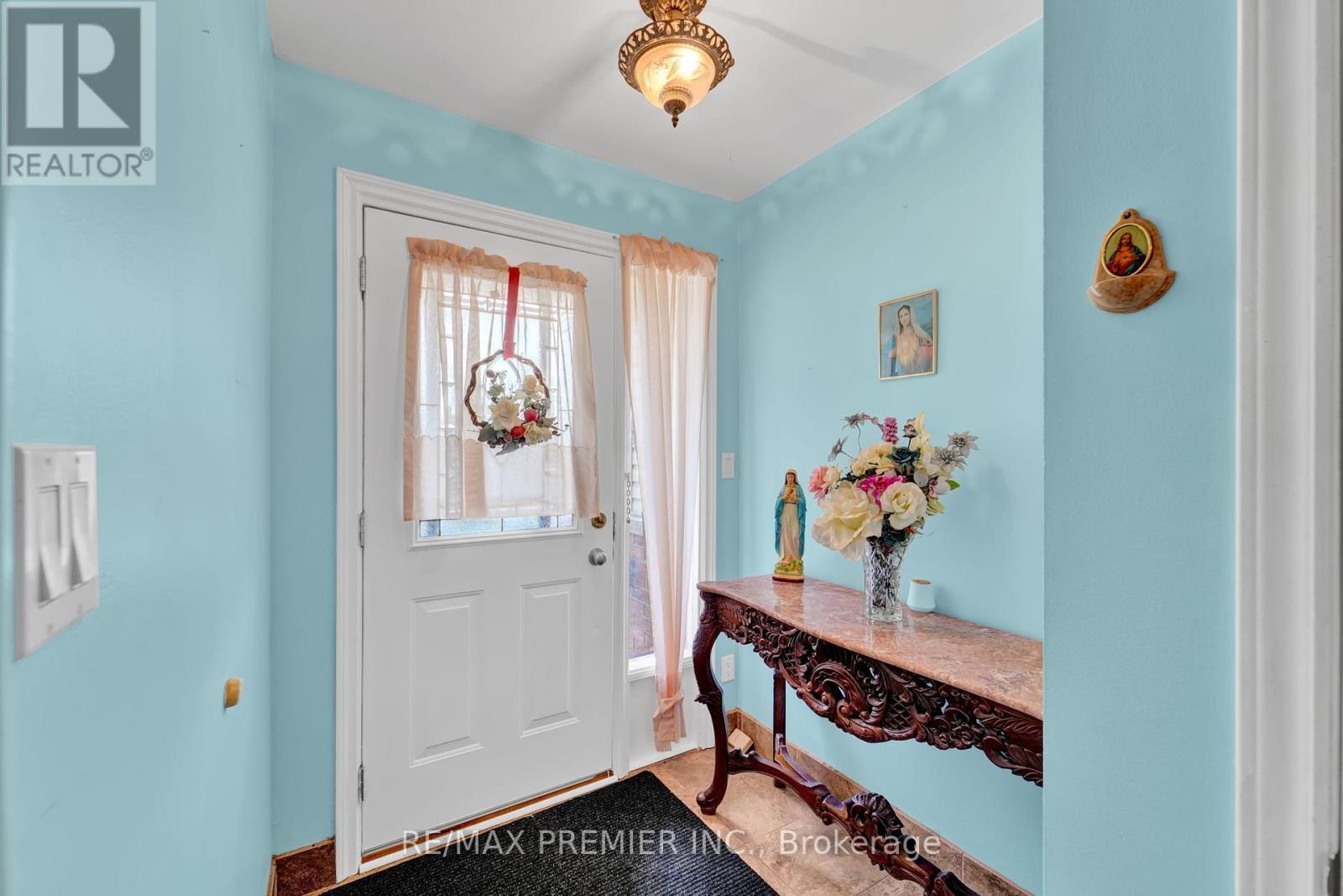 352 UXBRIDGE PICKERING TLINE ROAD