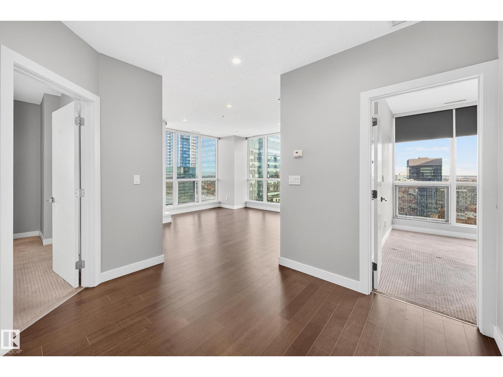 #2503 10238 103 ST NW