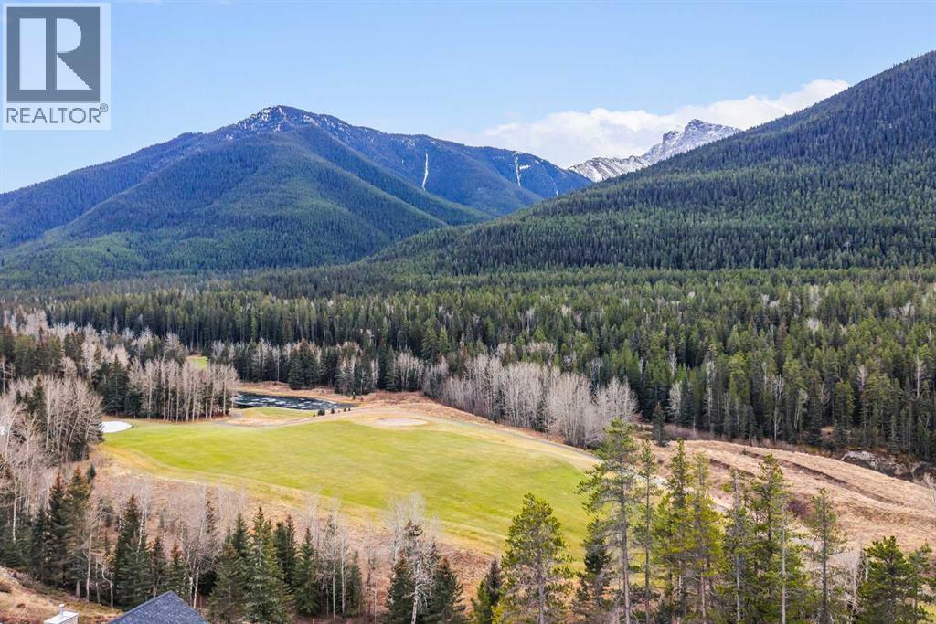 445 Stewart Creek Close