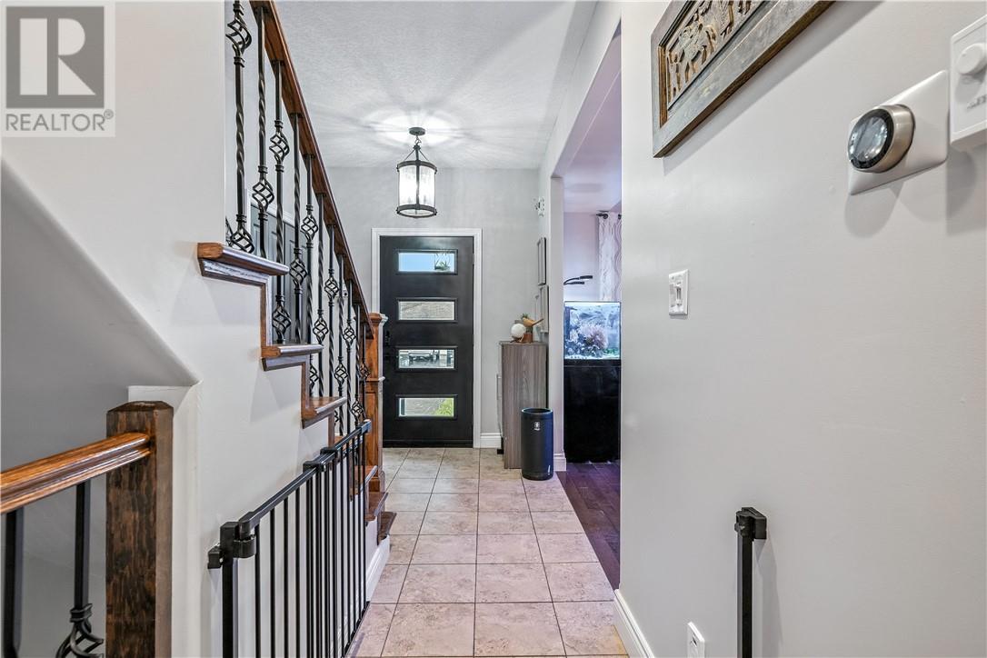 1528 Jeanne d’Arc Street