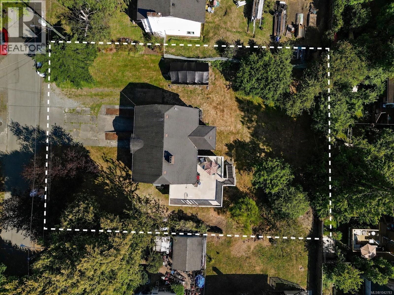 81 Logan Ave