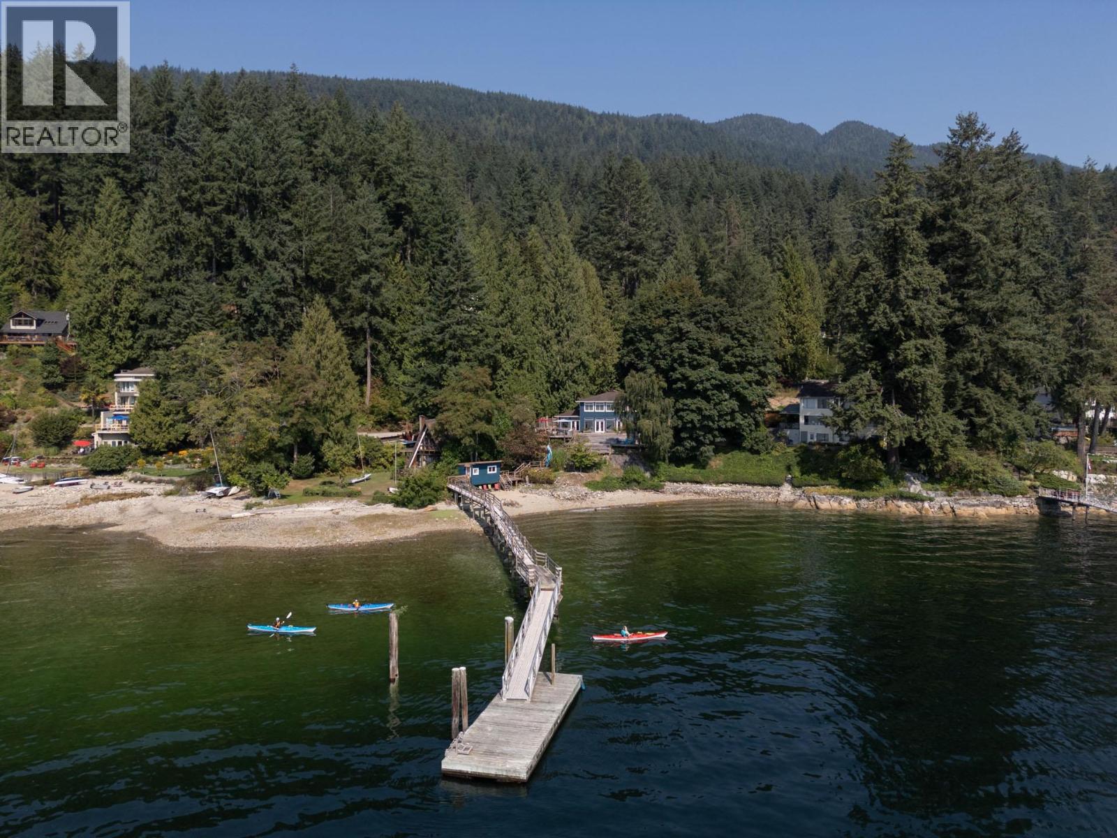 5439 INDIAN RIVER DRIVE