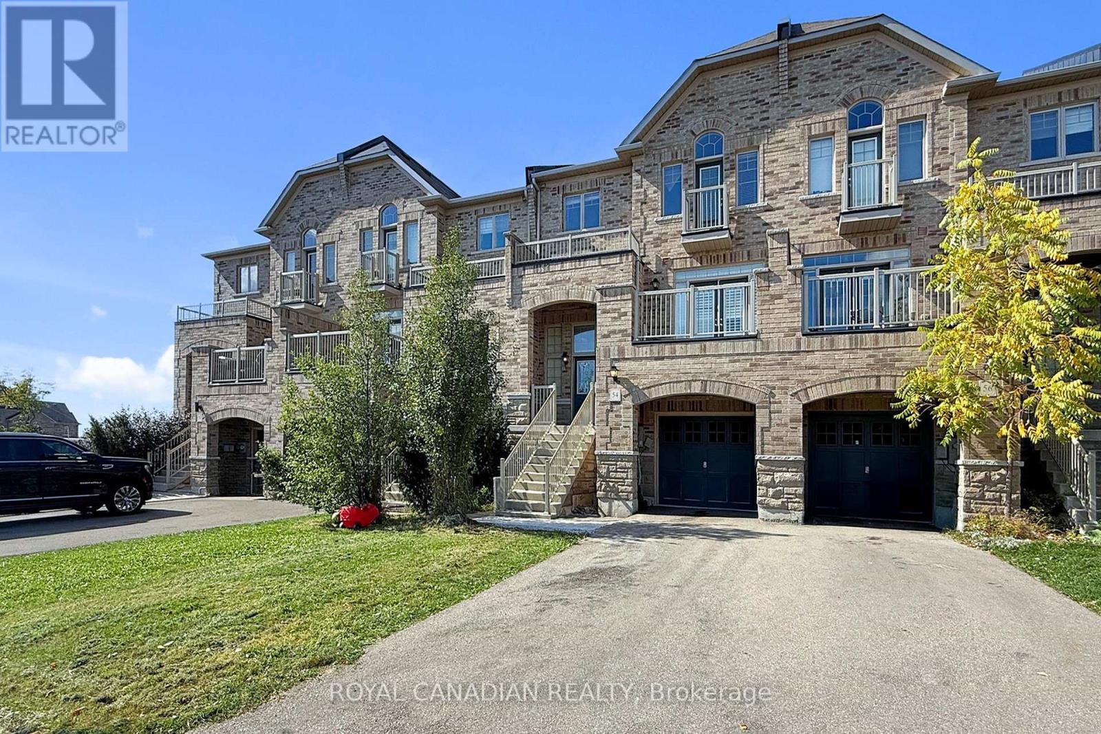 54 CHESTERWOOD CRESCENT