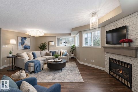 #113 10311 111 ST NW Edmonton AB T5K2Y8