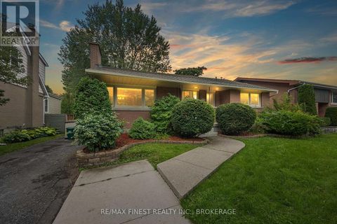 140 LIDDELL CRESCENT Kingston (Central City West) ON K7M2T6