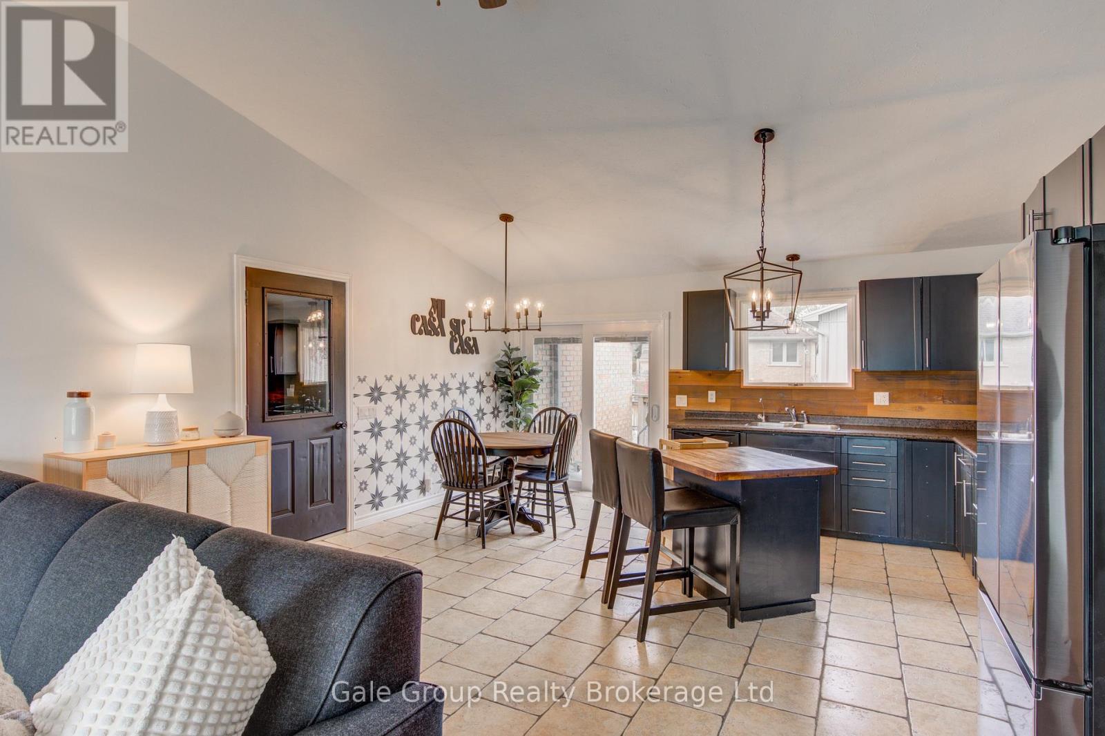 222 CAVERLY ROAD S