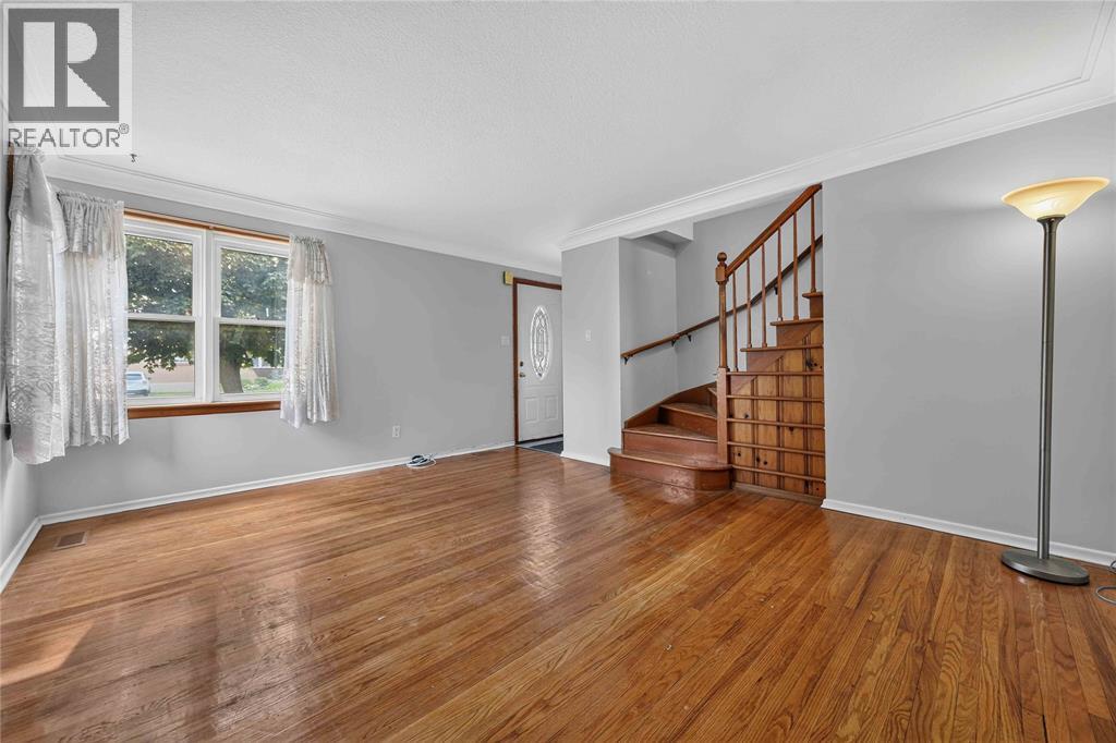 298 ELSFIELD CRESCENT