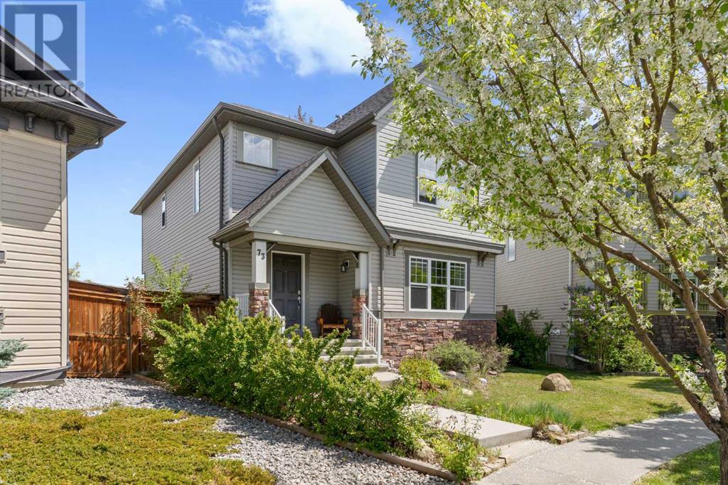 73 Elgin Meadows Circle SE