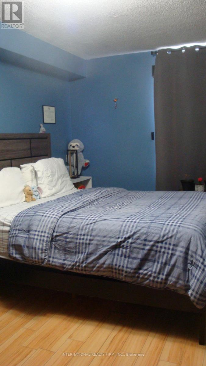 503 - 75 EMMETT AVENUE