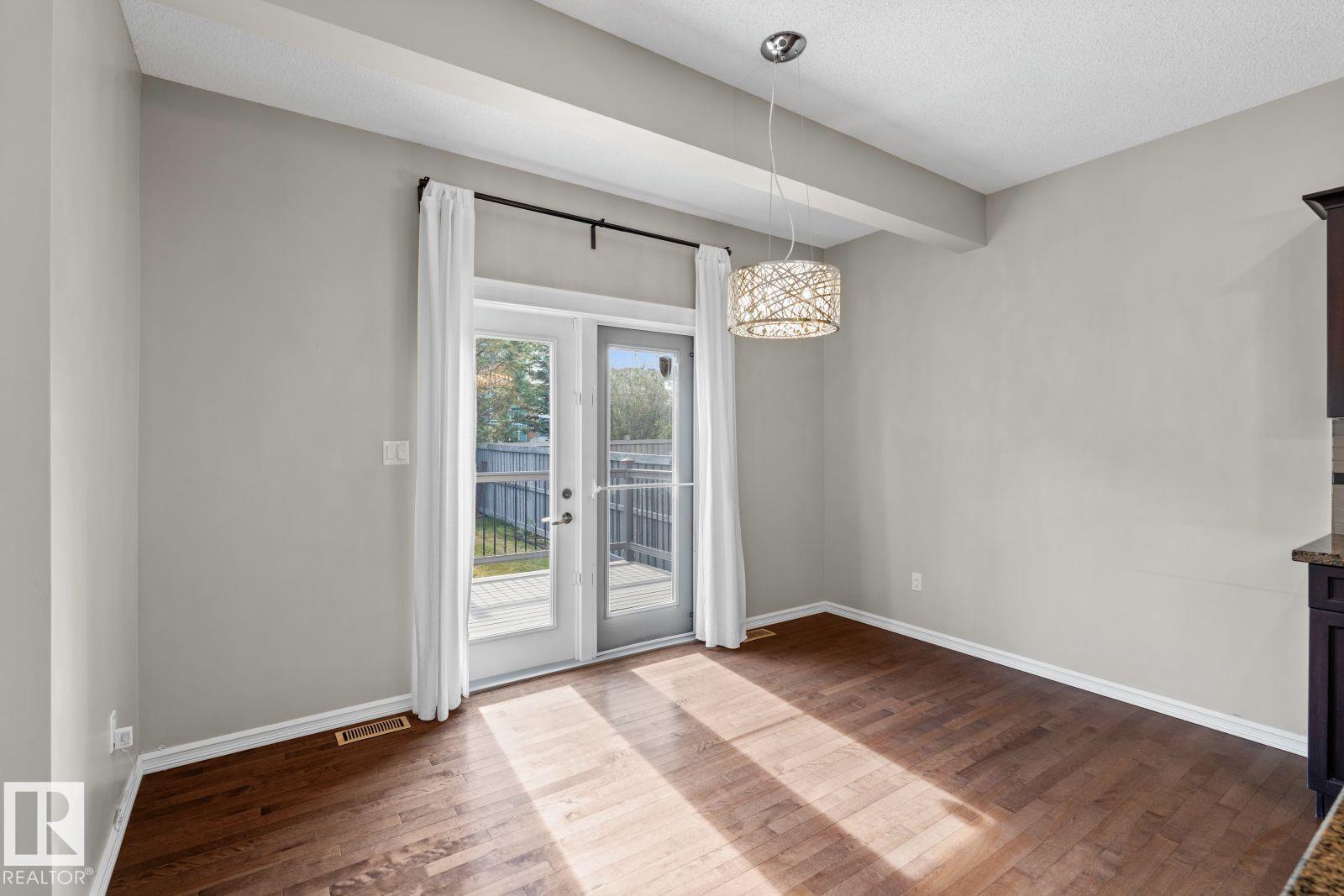 716 ADAMS WY SW