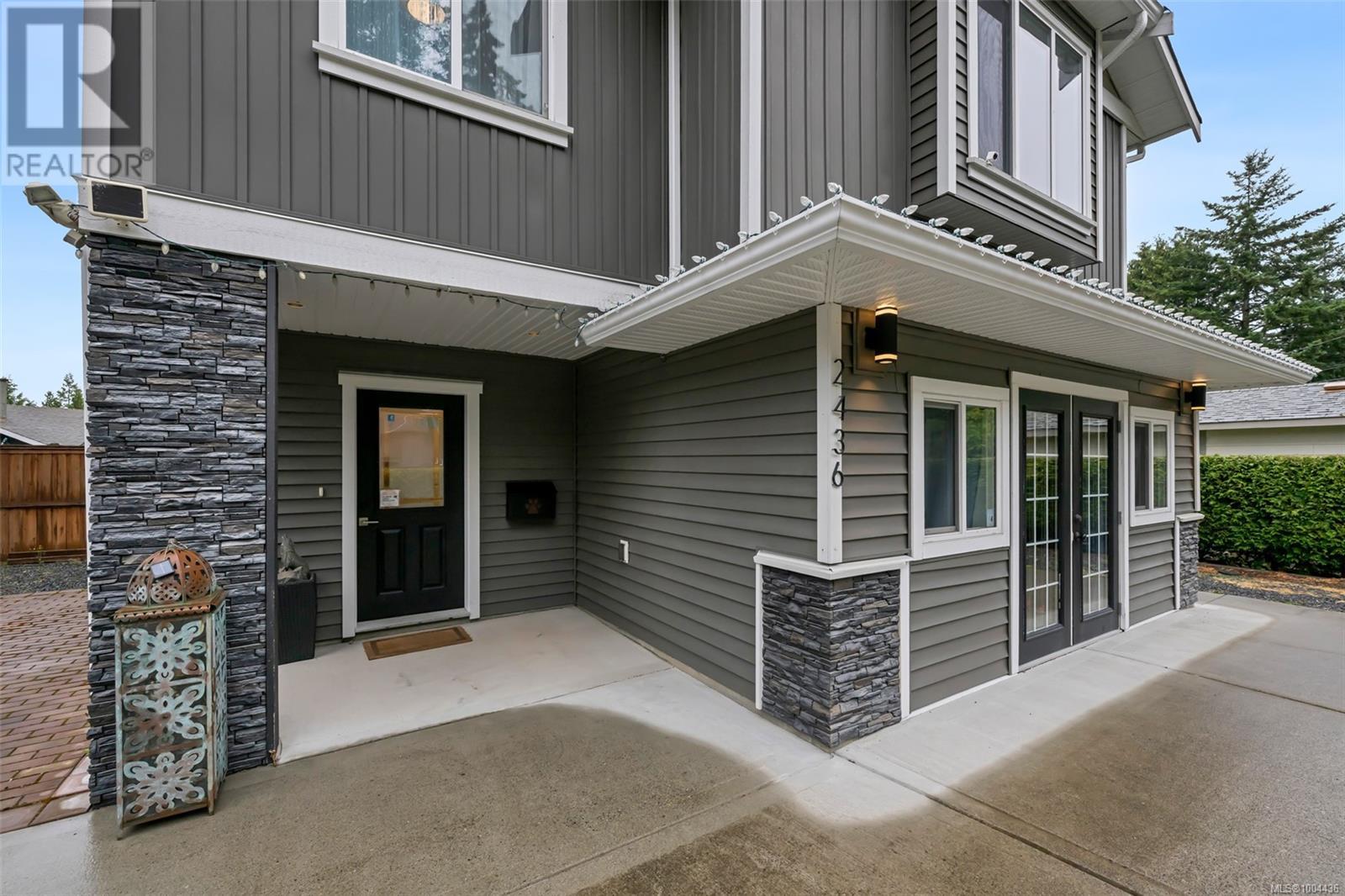 2436 Sooke Rd