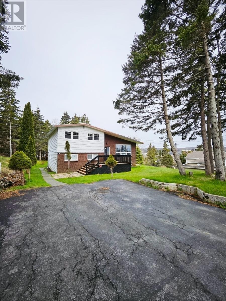 10 Woodwynd Heights