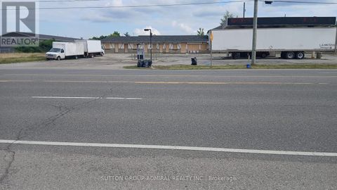 1387 COLBORNE STREET E Brantford ON N3T5M1