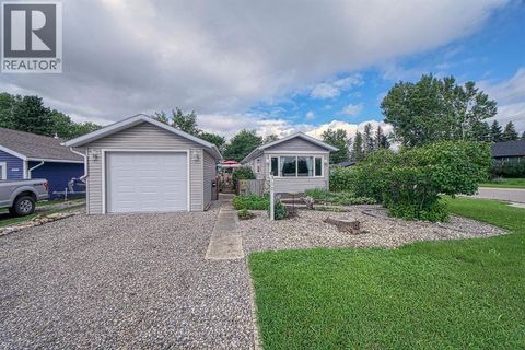 300 Twin Cities Drive Longview AB T0L0H0