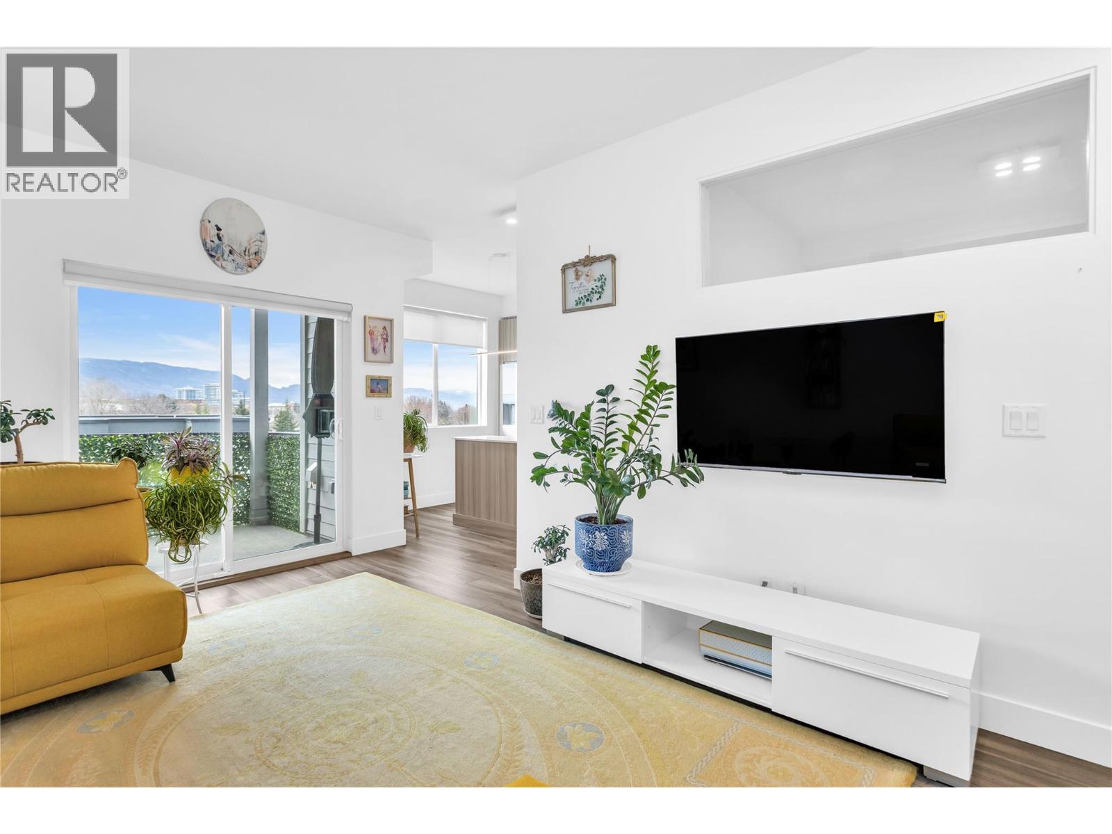 3634 Mission Springs Drive Unit# 404