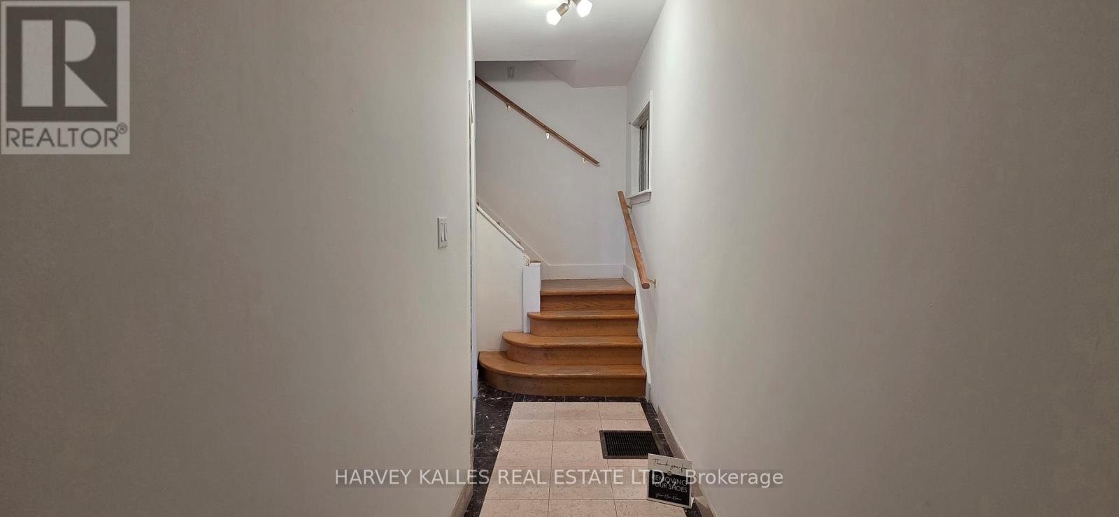 1767 DUFFERIN STREET