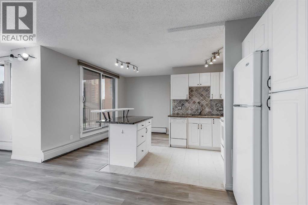 417, 738 3 Avenue SW