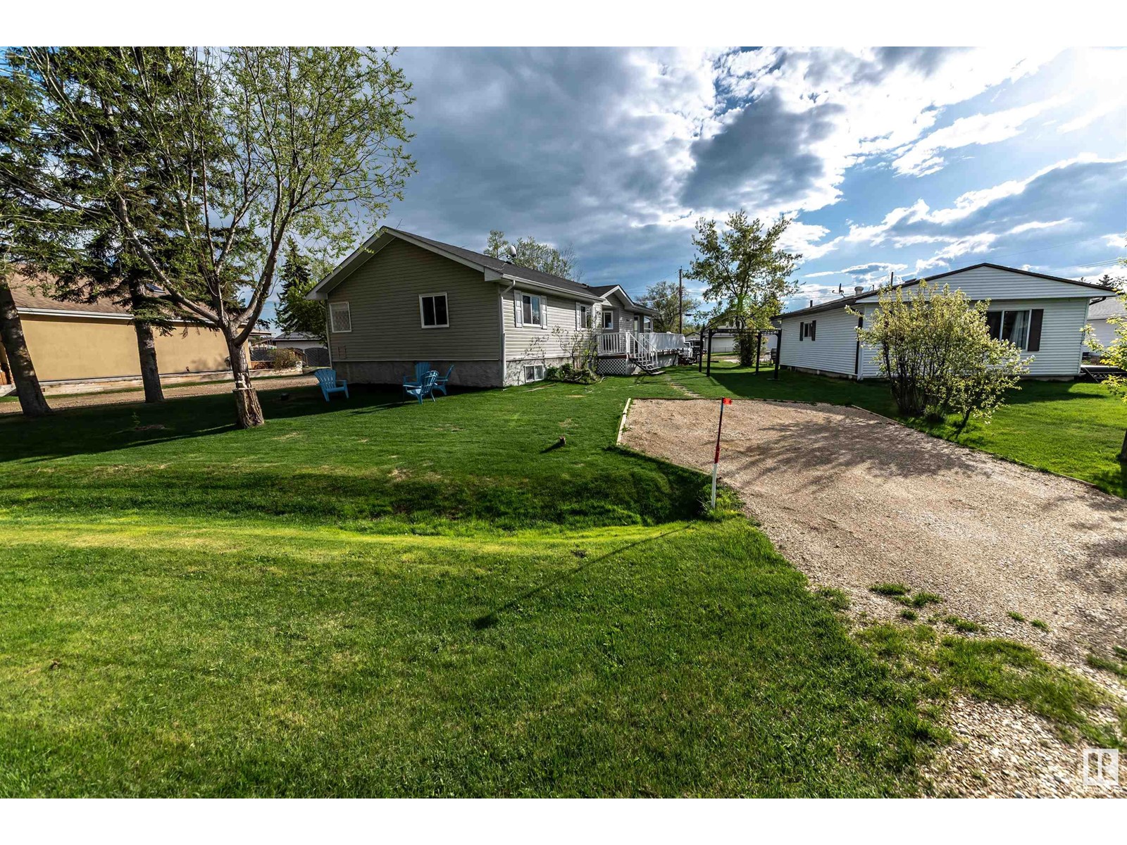 4916 56 ST